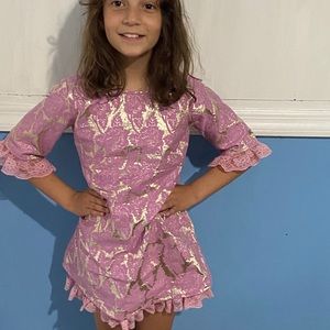 Gorgeous pink dress with lace. Gold foil design